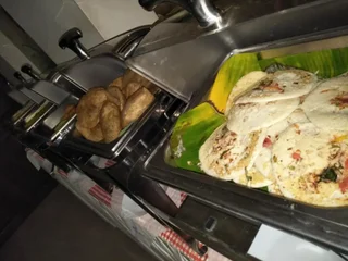 Гуруваюр: Bhasuri Inn Guruvayoor