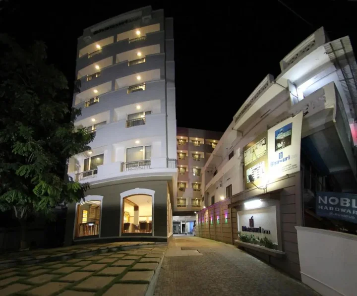 Гуруваюр: Bhasuri Inn Guruvayoor