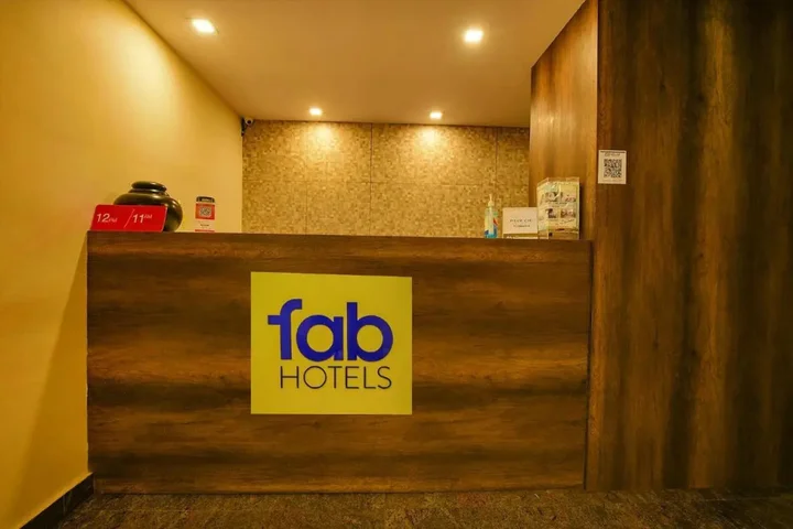 Бангалор: Hotel Cranberry Delight