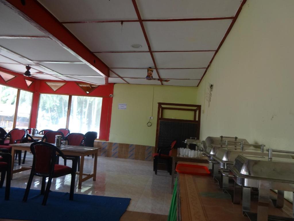 Остров Swaraj Dweep: Gold India Beach Resort
