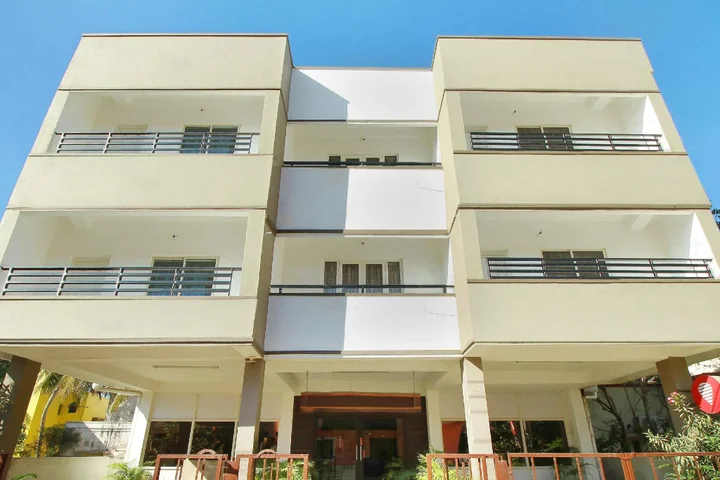 Ченнаи: OYO 4357 The Mangrove Wood Residency