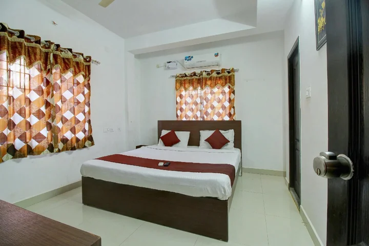 Ченнаи: OYO 4357 The Mangrove Wood Residency