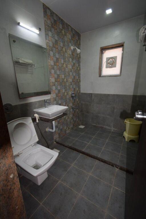 Дварка: Hotel The Grand Krishna Inn