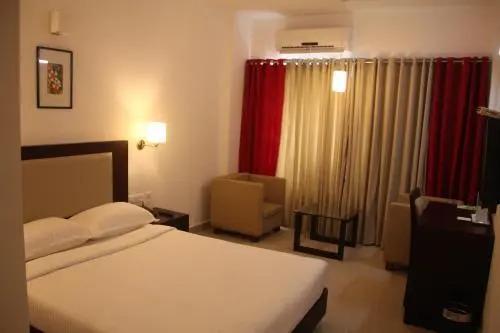 Mavelikara: Hotel Hills Park Pathanamthitta