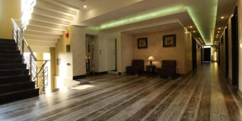 Дехрадун: Hotel Sandstone