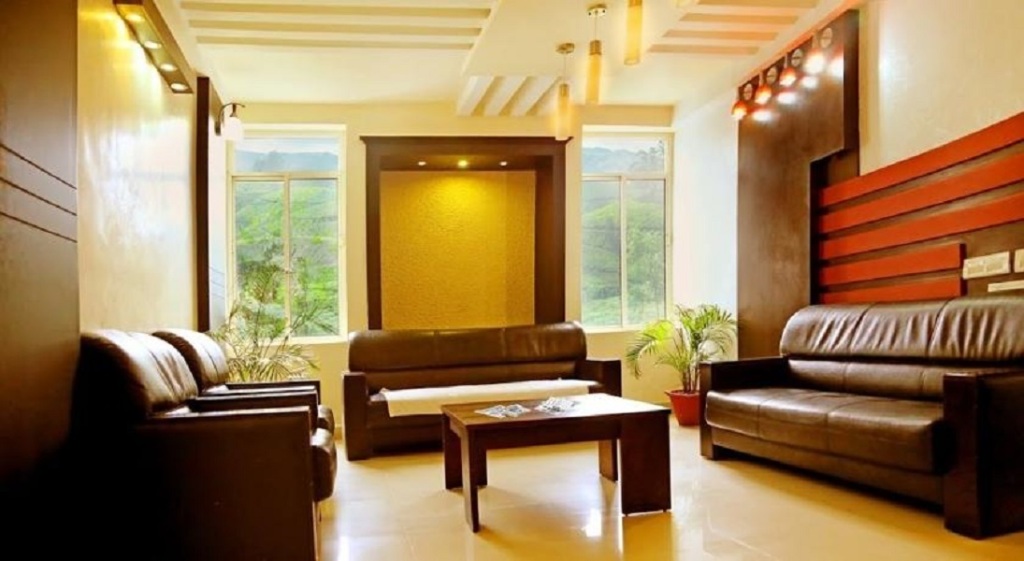 Муннар: OYO 2817 Hotel Emerald Inn