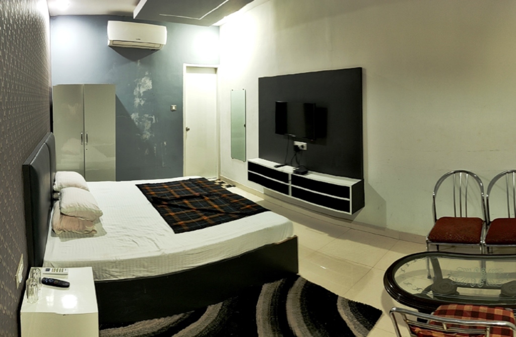 Канпур: Hotel Mandakini Royal