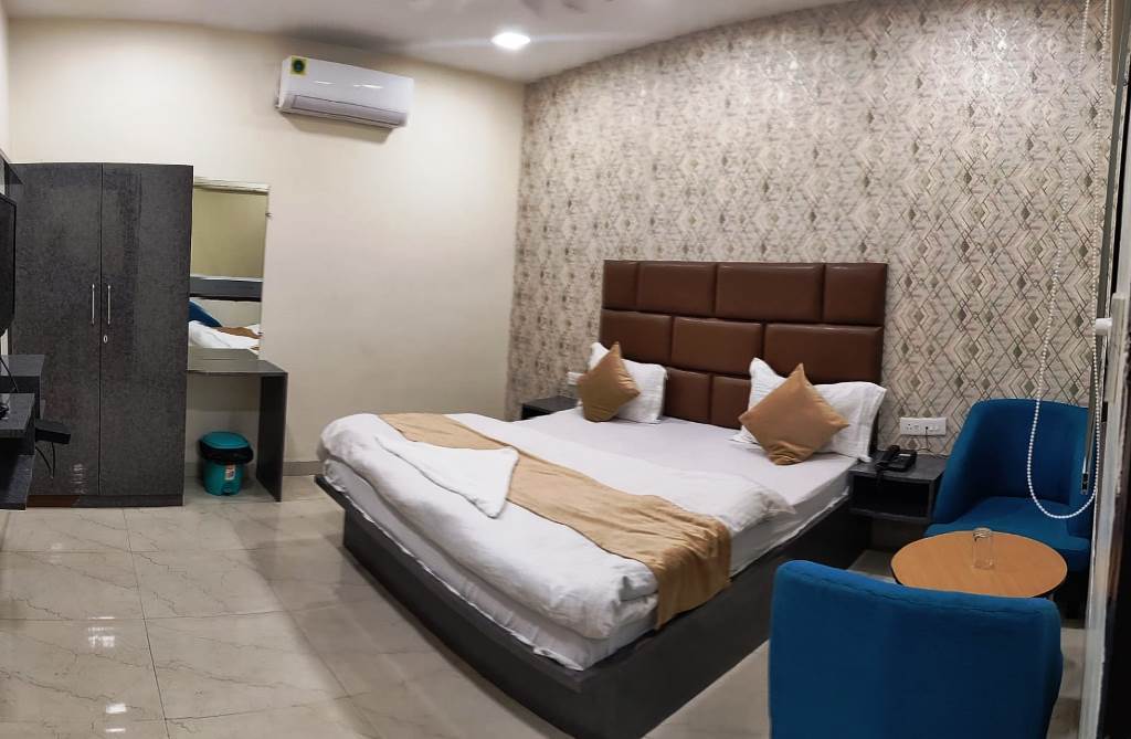 Канпур: Hotel Mandakini Royal