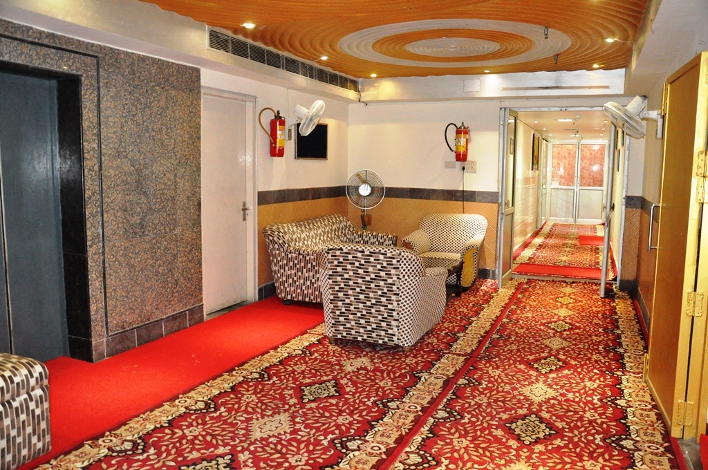 Канпур: Hotel Mandakini Royal
