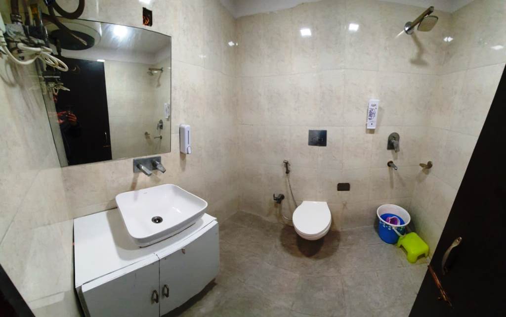 Канпур: Hotel Mandakini Royal