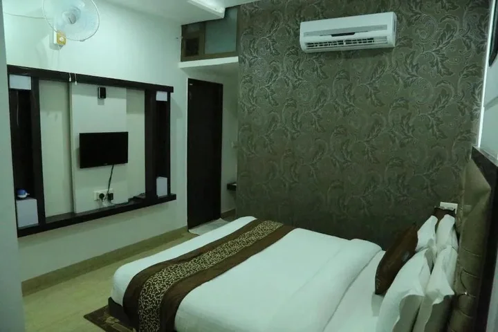 Rohtak: The Mirage Palace