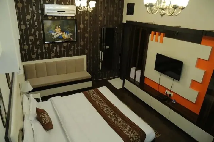 Rohtak: The Mirage Palace