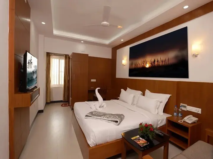 Соманур: The Acacia Hotel