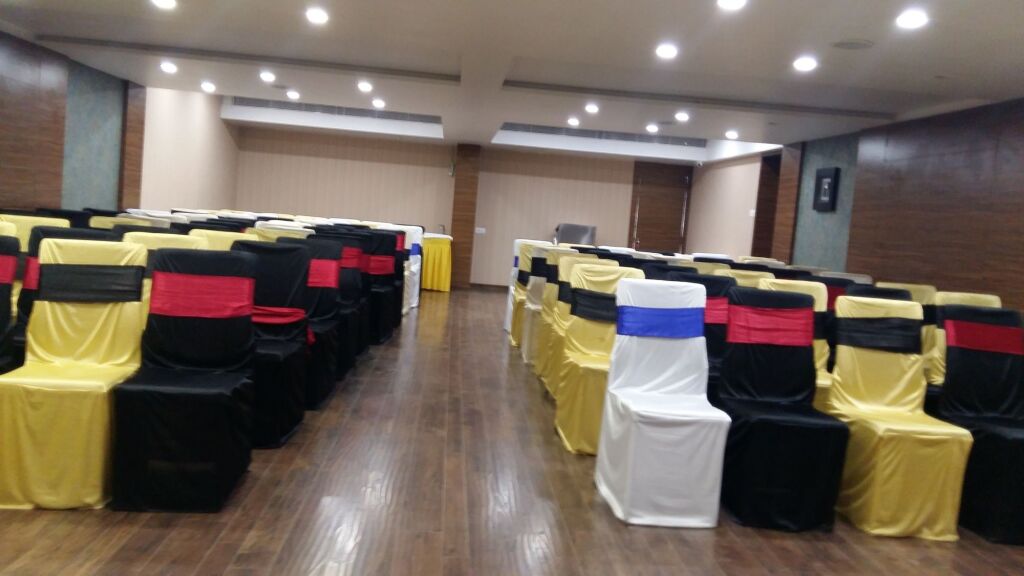 Вадодара: Pride Biznotel Vadodara