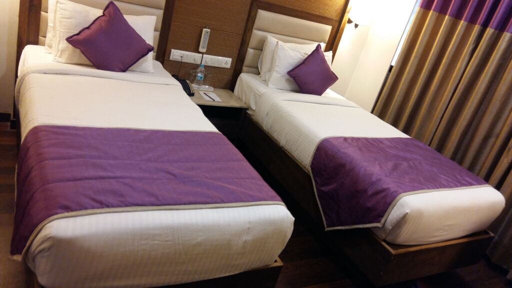 Вадодара: Pride Biznotel Vadodara