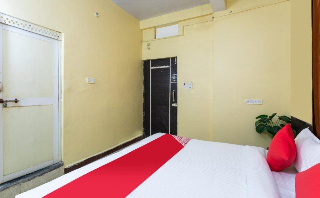Удджайн: Hotel Paradise Residency
