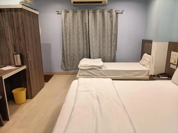 Удджайн: Hotel Paradise Residency