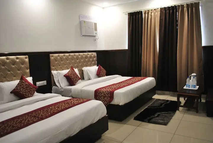 Катра: Green Hotel & Restaurant