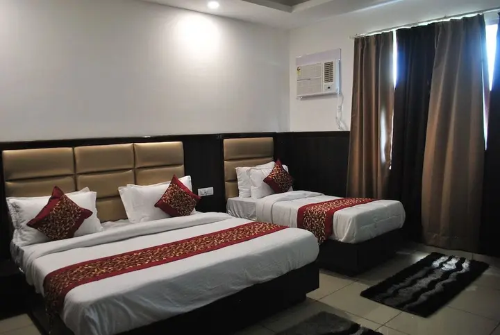 Катра: Green Hotel & Restaurant