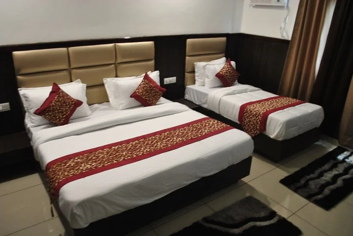 Катра: Green Hotel & Restaurant