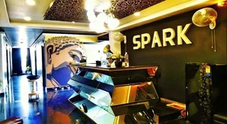 Раджамундри: Hotel Spark
