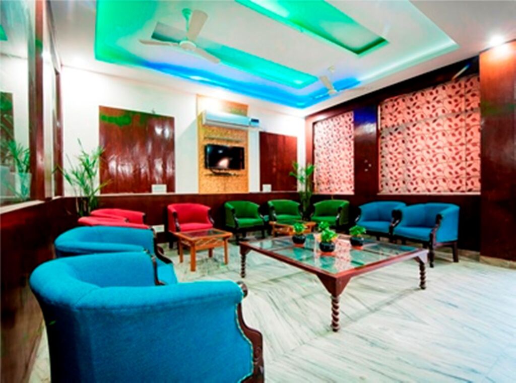 Нью-Дели: Airport Hotel Olive & Blue