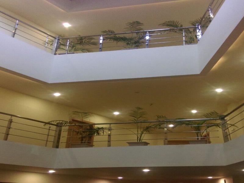 Балрампур: Nutan Hotel