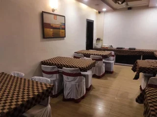 Солапур: Hotel Vaishnavi
