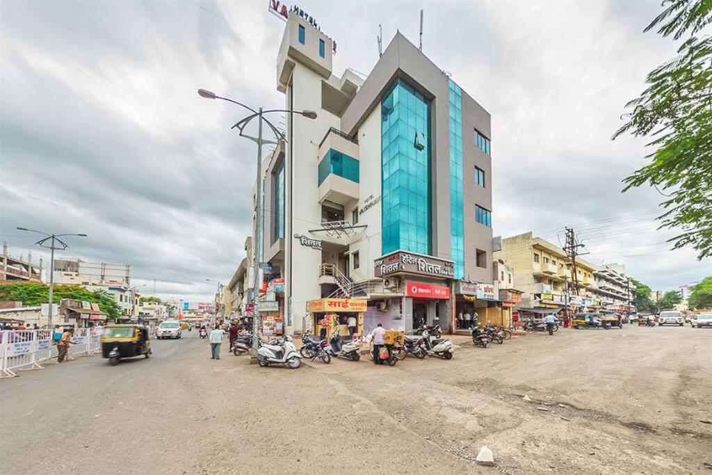 Солапур: Hotel Vaishnavi