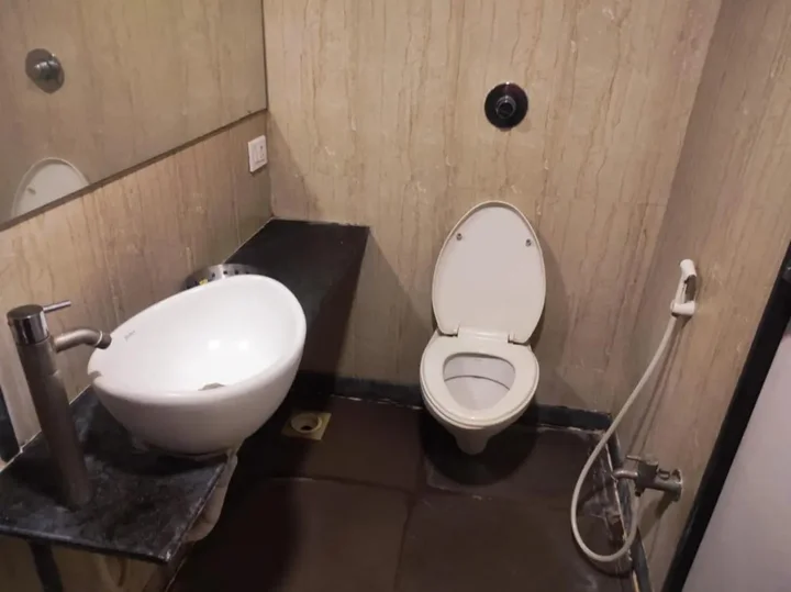 Солапур: Hotel Vaishnavi