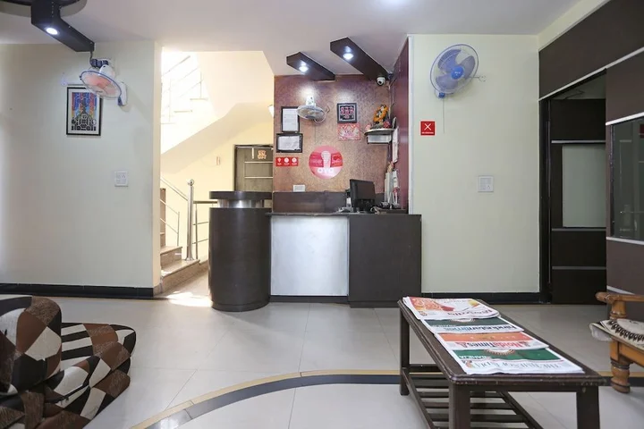 Нойда: OYO 9601 Hotel Sunshine Residency Castle