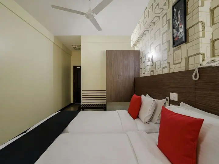 Коимбатур: Oyo 11563 Shiva Grand Inn
