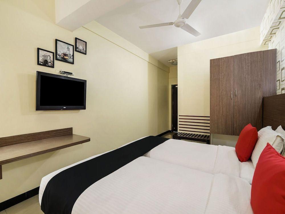 Коимбатур: Oyo 11563 Shiva Grand Inn