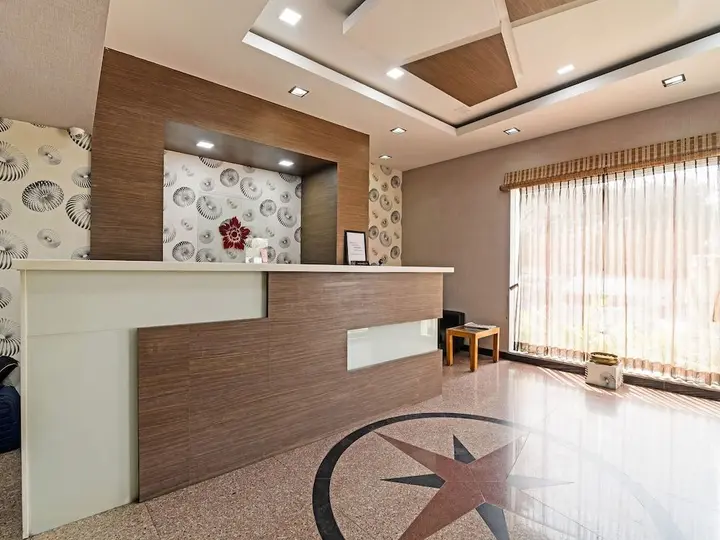 Коимбатур: Oyo 11563 Shiva Grand Inn