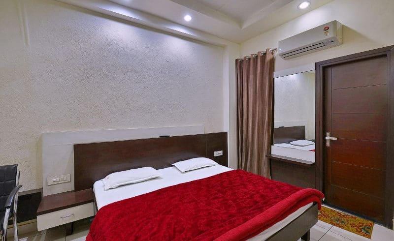 Лудхиана: Hotel City Lite