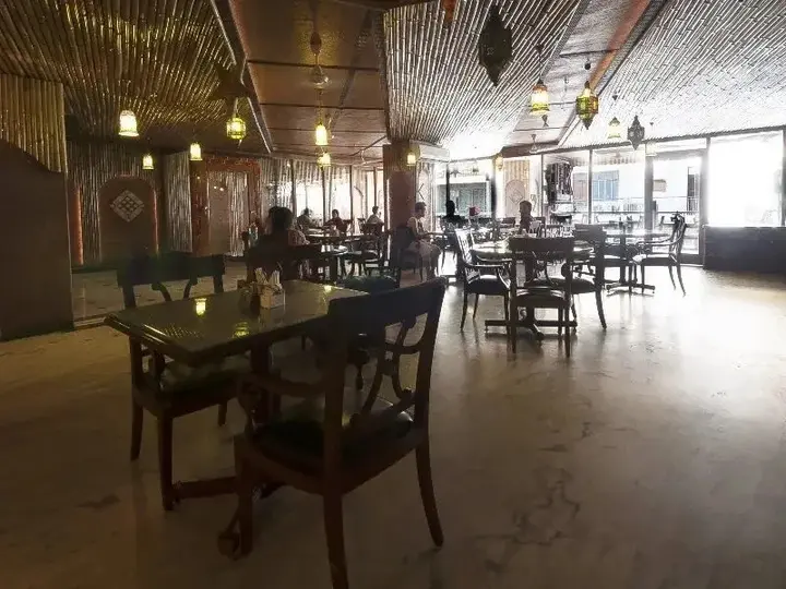 Нью-Дели: iLodge  Main Bazaar