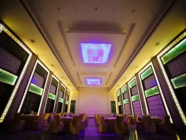 Удджайн: Meghdoot Hotel & Resorts
