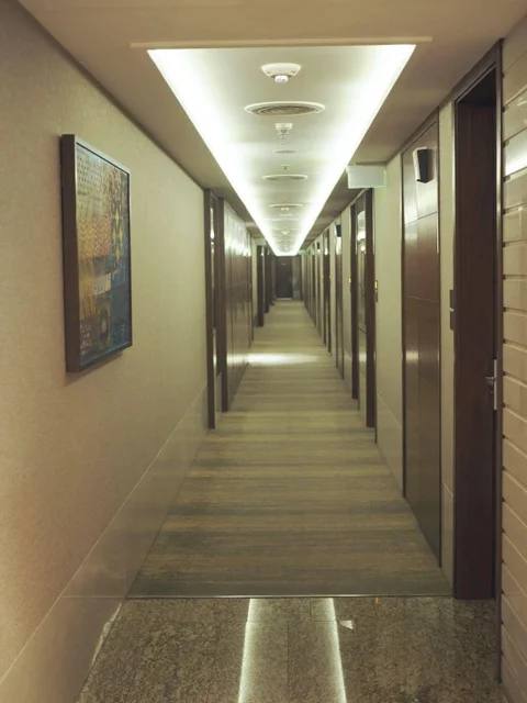Мумбаи: Niranta Airport Transit Hotel & Lounge Terminal 2 Arrivals