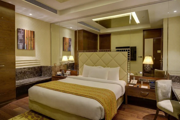 Мумбаи: Niranta Airport Transit Hotel & Lounge Terminal 2 Arrivals