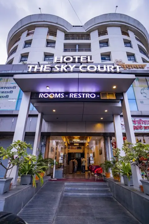 Аурангабад: The Sky Court Hotel