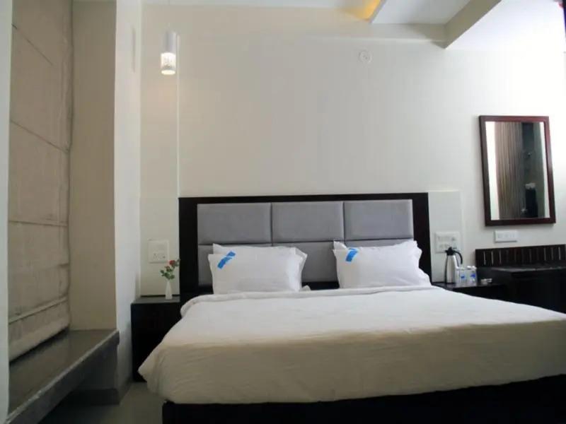 Аурангабад: The Sky Court Hotel
