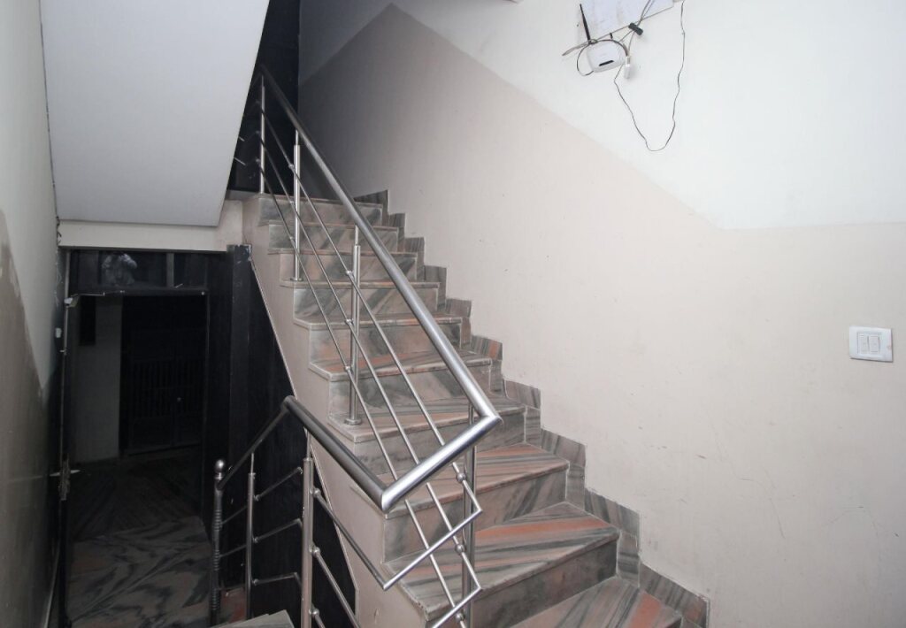 Нойда: The royal suit apartment