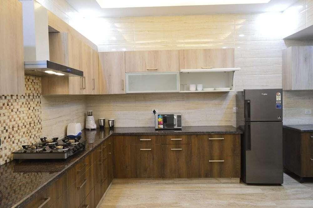 Гуруграм: When In Gurgaon - Service Apartments near Medanta Medicity