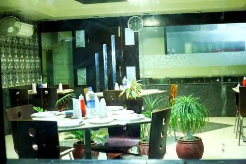 Узел Хануманангарх: Hotel Vickys Plaza