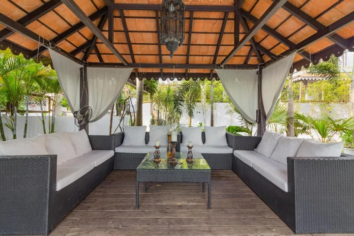 Нерул: Luxury Villa Goa