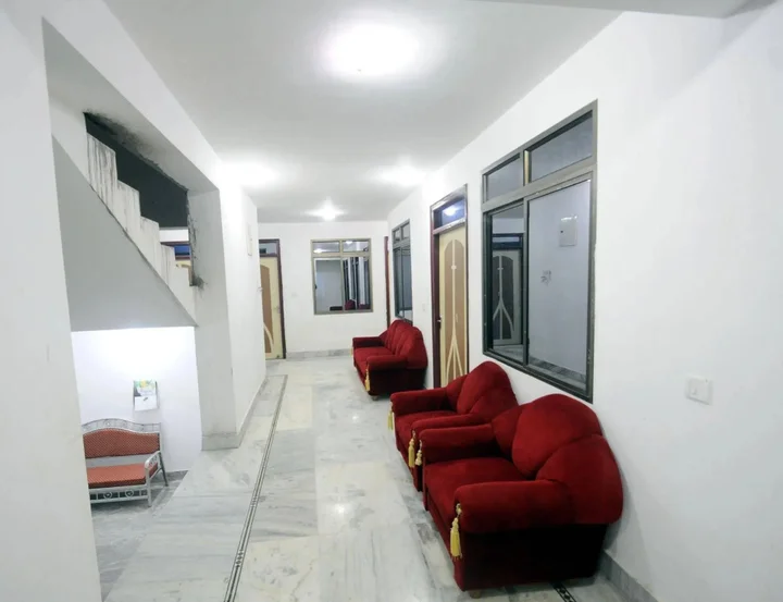 Бодх-Гая: Alok House
