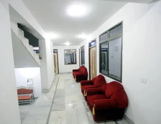 Бодх-Гая: Alok House