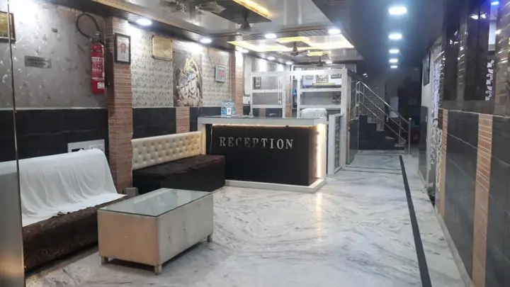 Агра: Fabhotel Sarwan