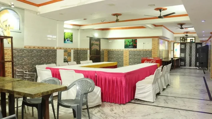 Агра: Fabhotel Sarwan