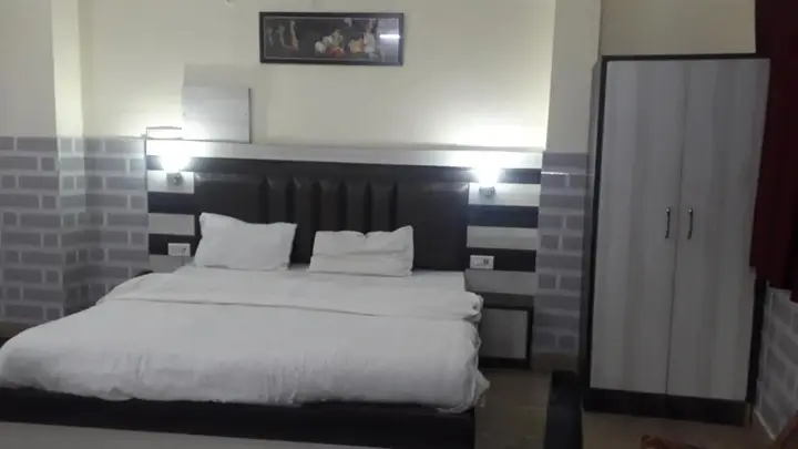 Агра: Fabhotel Sarwan